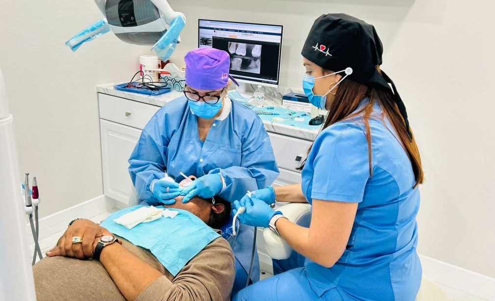 Professional Teeth Cleaning in Cape Coral at Dental Blush