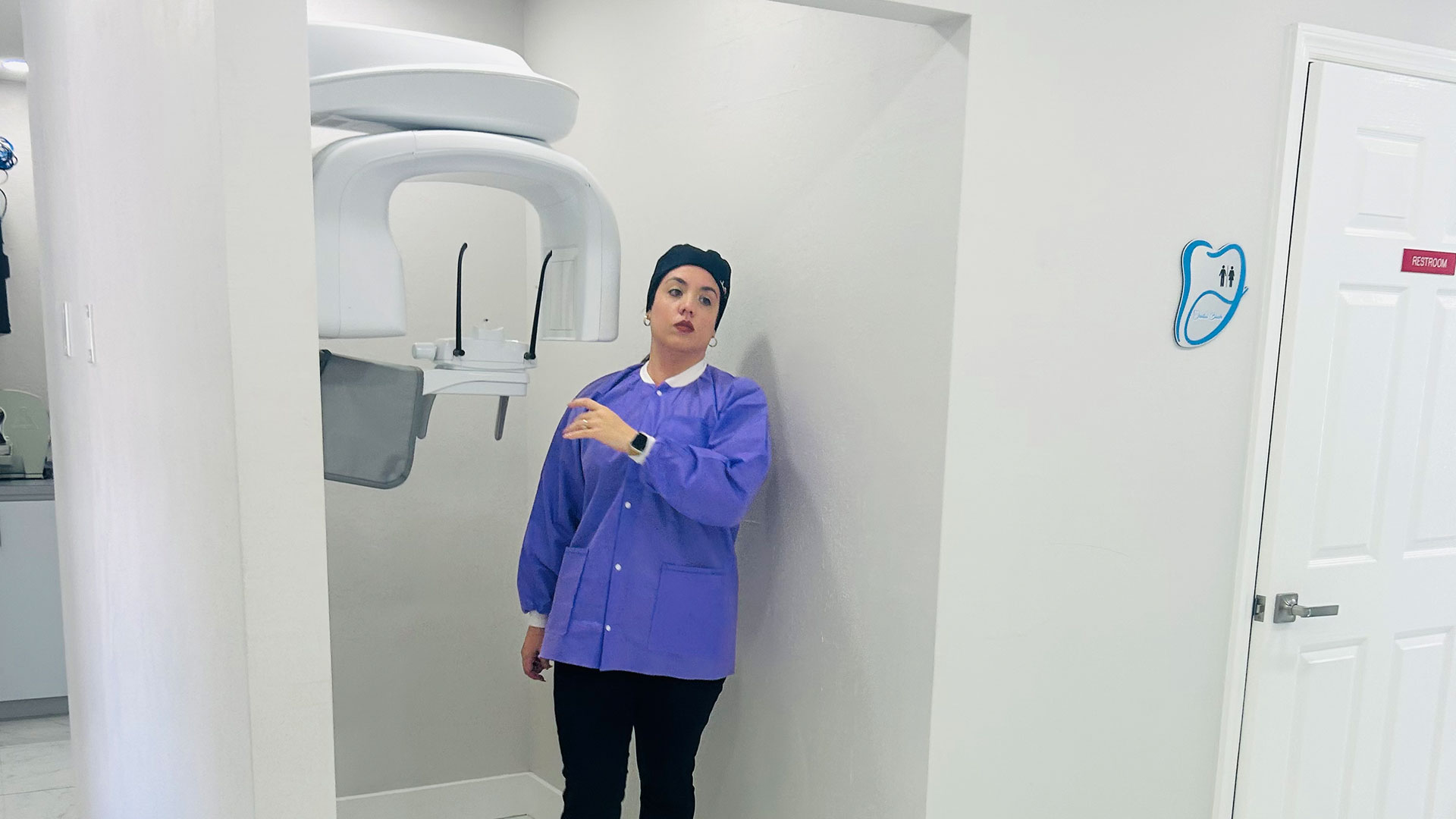 Dental Technology in Cape Coral Dental Blush Cape Coral team member near dental imaging technology