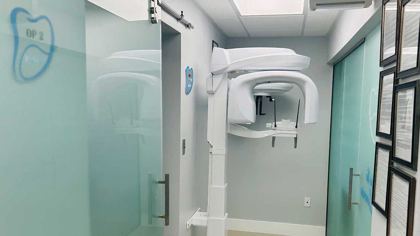 CBCT 3D Dental Imaging in Miami | Dental Blush Patient receiving CBCT 3D dental imaging at Dental Blush in Miami